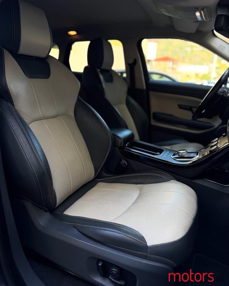 2016' Land Rover Range Rover Evoque photo #4