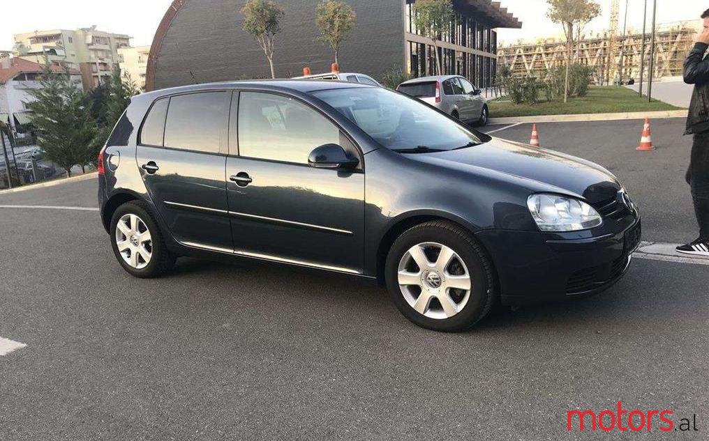 2006' Volkswagen Golf photo #1