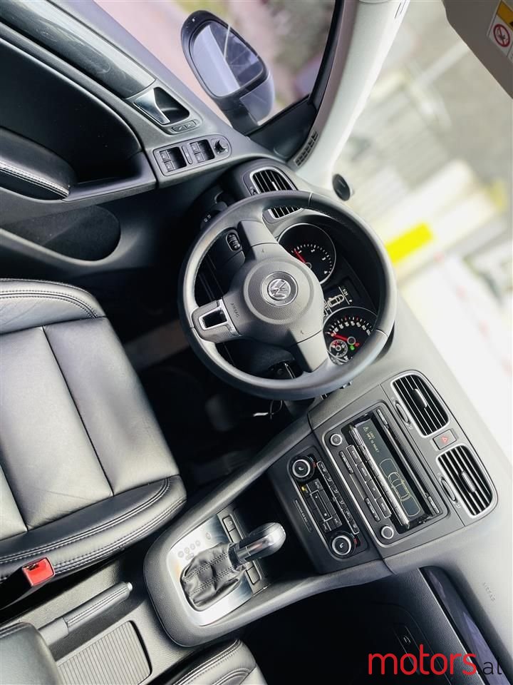 2012' Volkswagen Golf photo #5