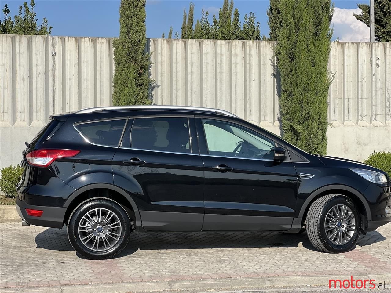 2015' Ford Kuga photo #5