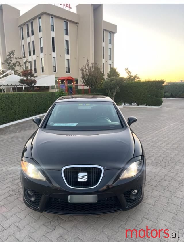 2008' SEAT Leon photo #3