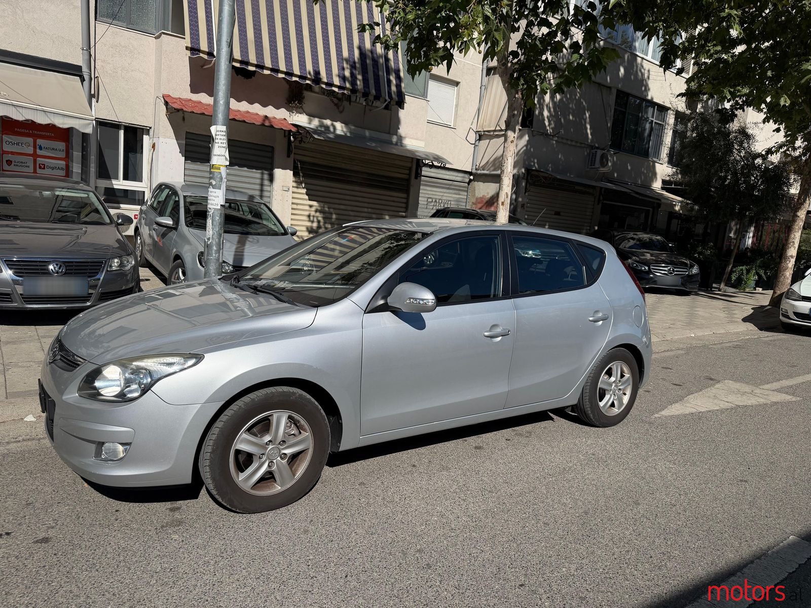 2010' Hyundai i30 photo #3