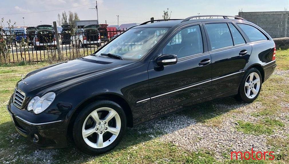 2006' Mercedes-Benz C 220 photo #1