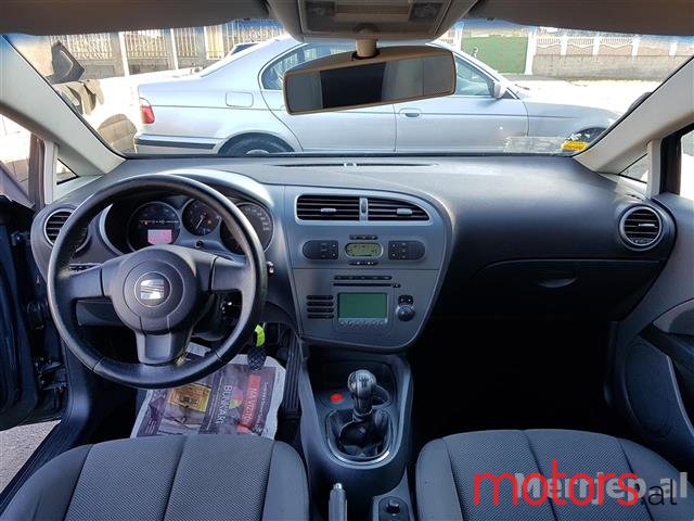 2006' SEAT Leon photo #5