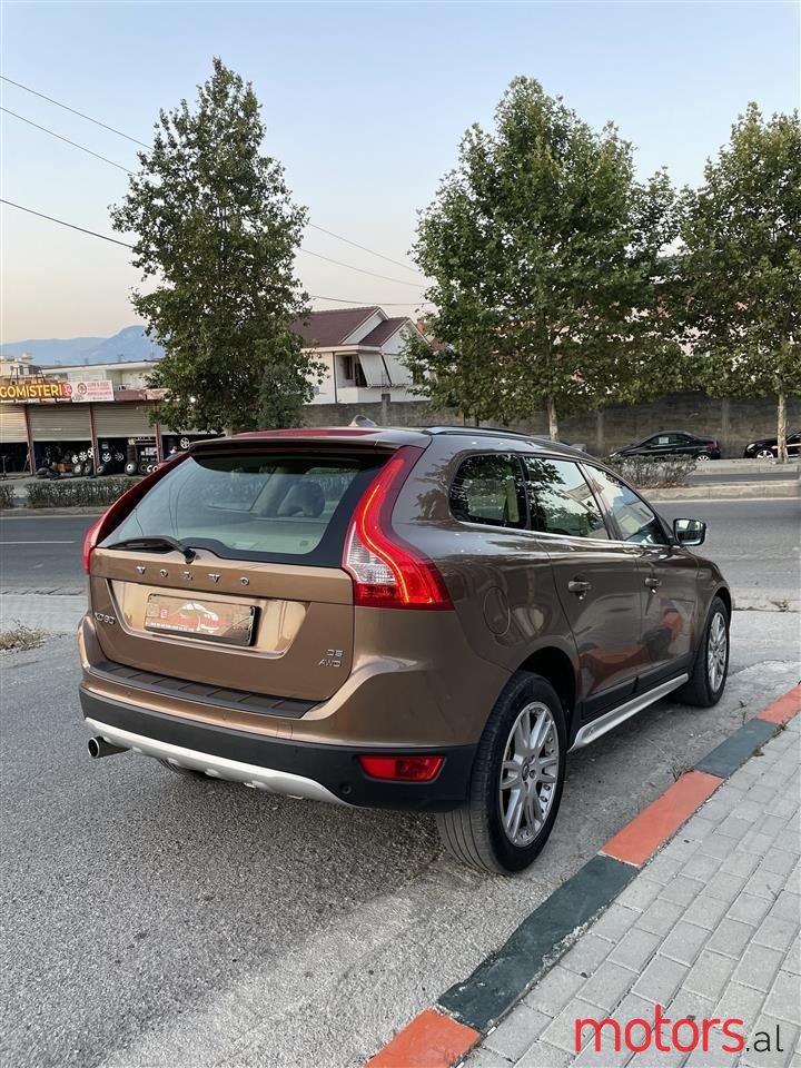 2010' Volvo Xc 60 photo #3