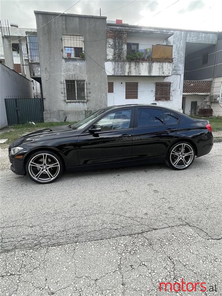 2012' BMW 328 photo #3