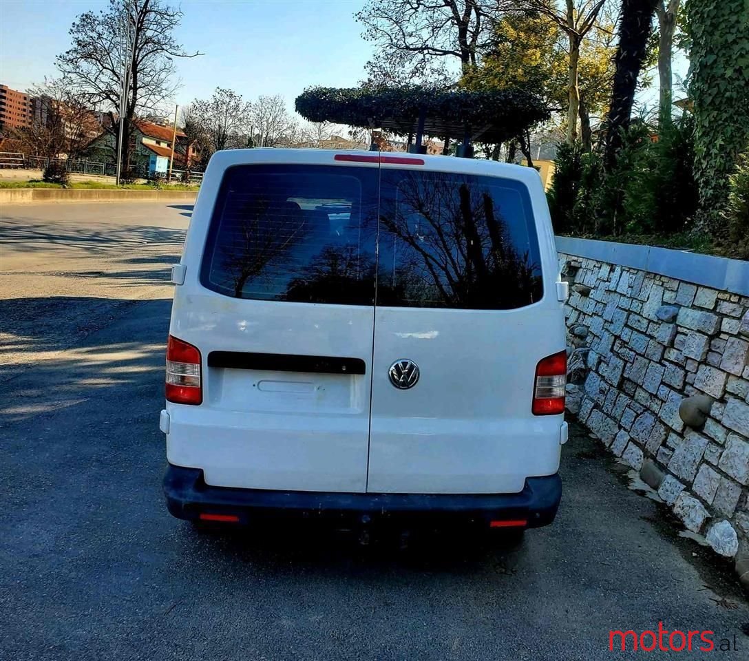 2010' Volkswagen T5 photo #6