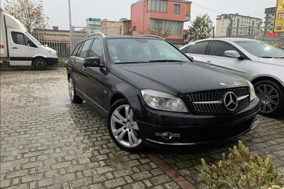 2009' Mercedes-Benz C 200