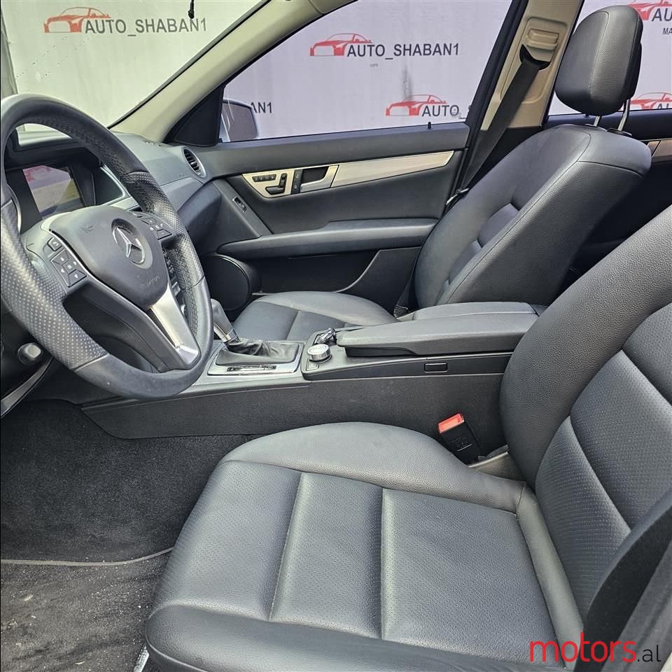 2013' Mercedes-Benz C 220 photo #6