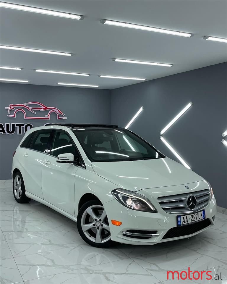 2014' Mercedes-Benz B 250 photo #1