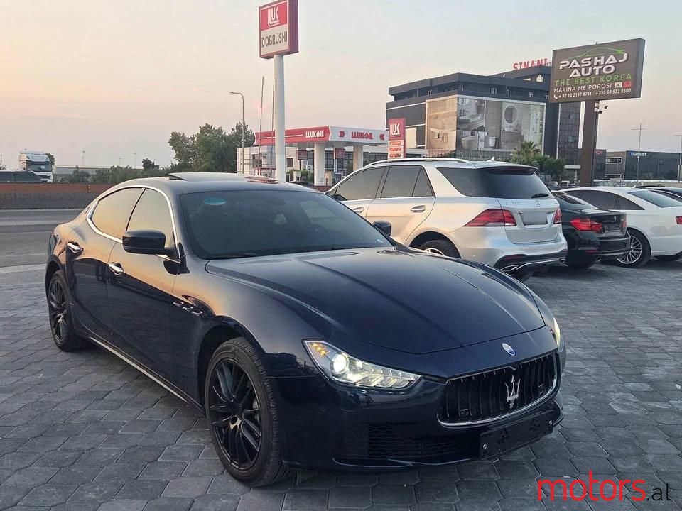 2016' Maserati Ghibli photo #2