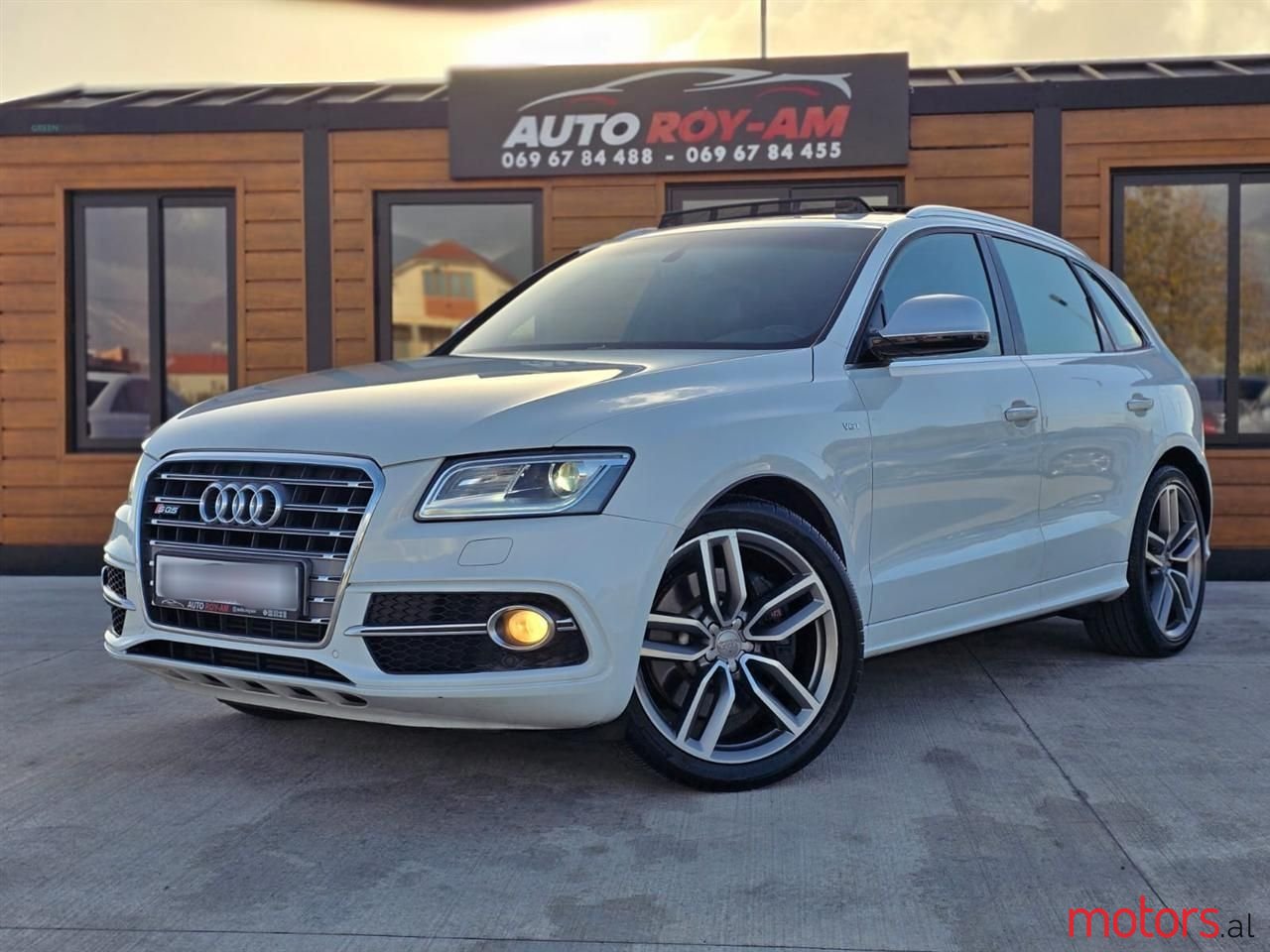 2015' Audi SQ5 photo #2