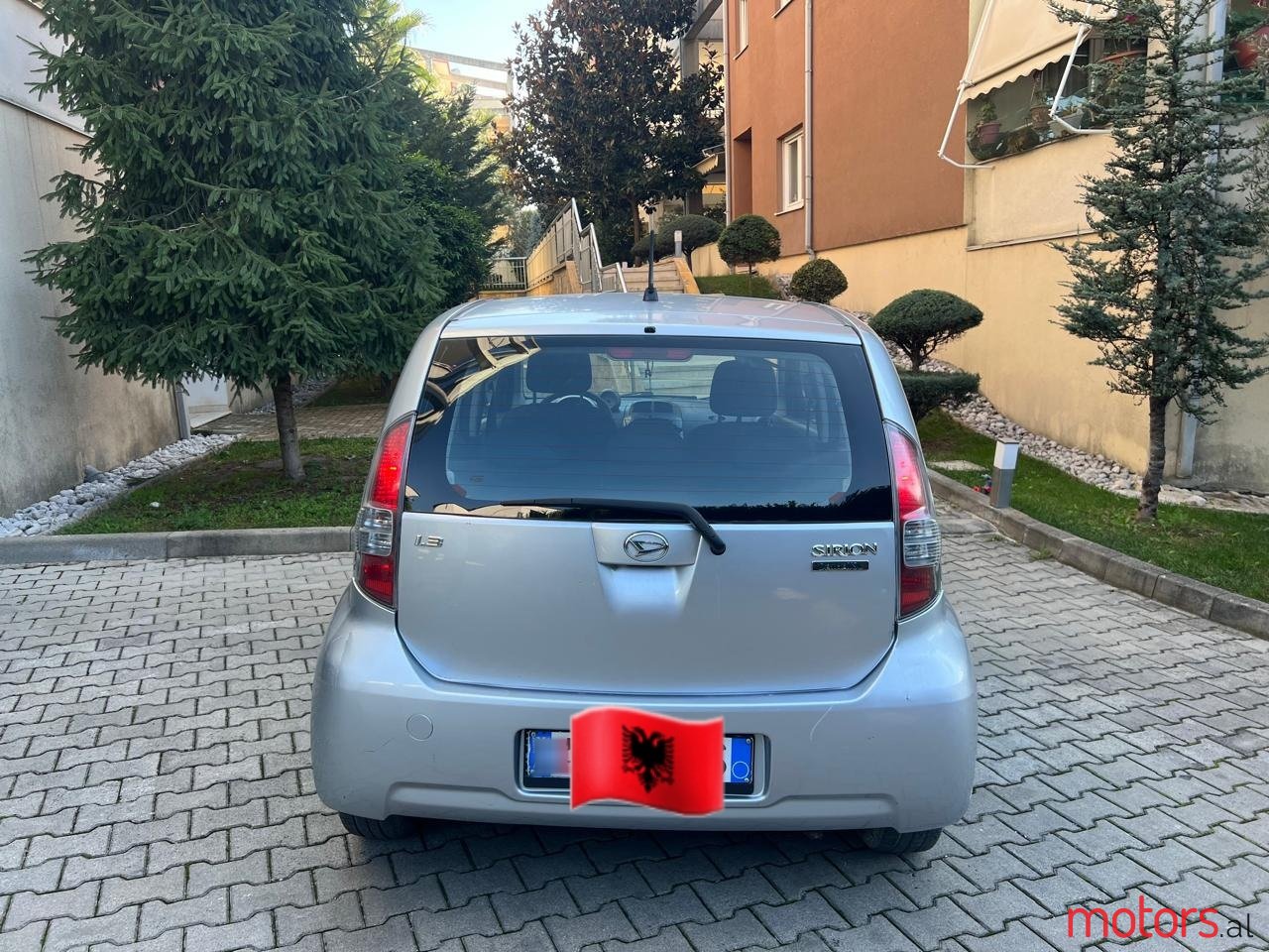 2006' Daihatsu Sirion photo #2