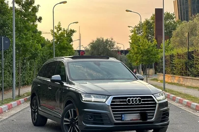 2018' Audi Q7