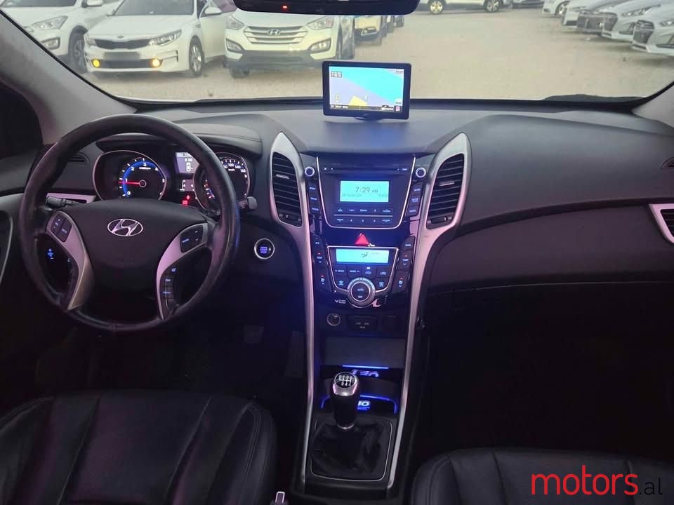 2013' Hyundai i30 photo #6