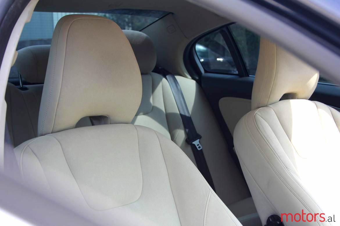 2012' Volvo S60 photo #5