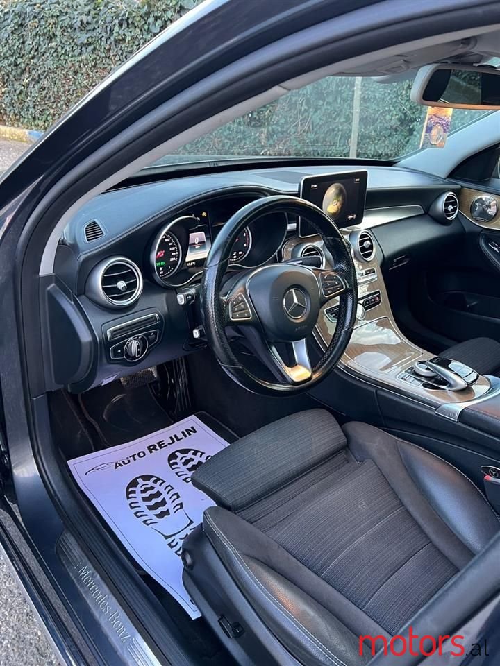 2014' Mercedes-Benz C 220 photo #5