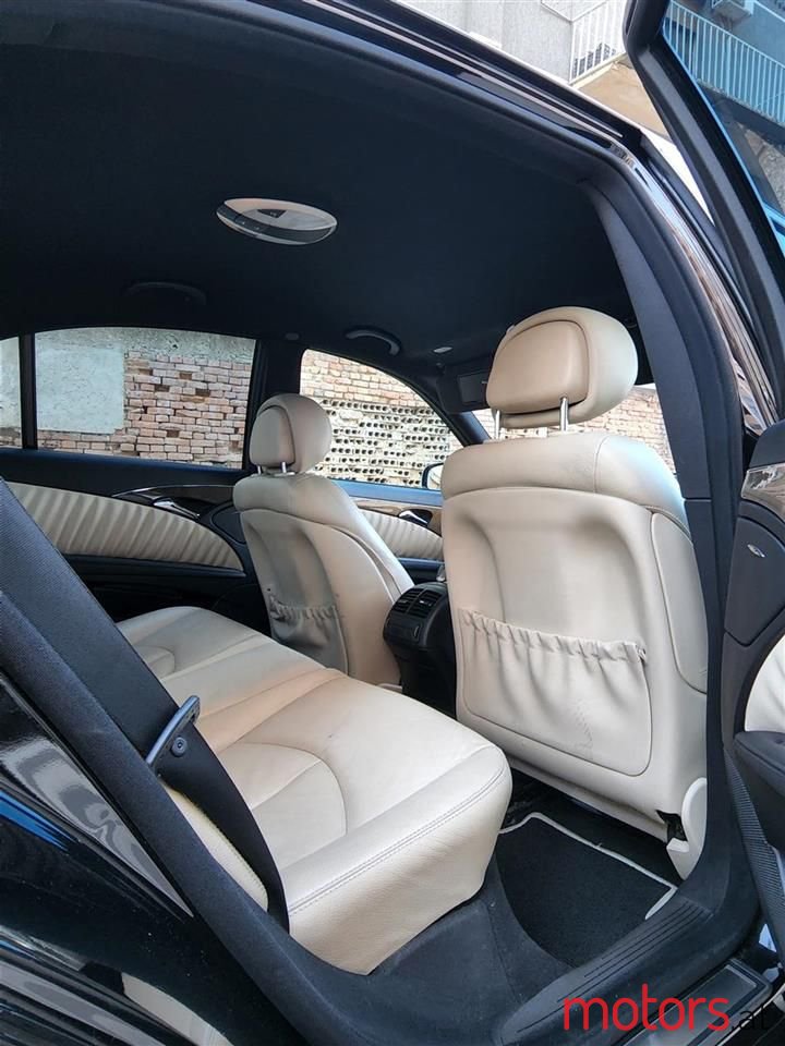 2008' Mercedes-Benz E 280 photo #6