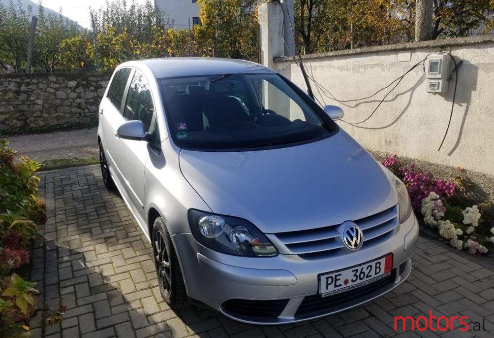 2006' Volkswagen Golf Plus photo #1