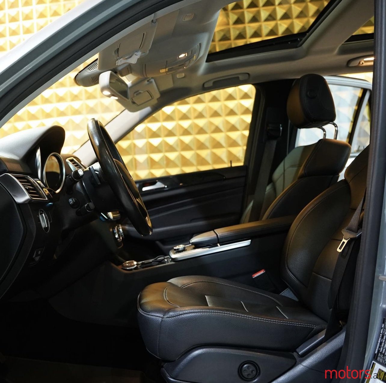 2015' Mercedes-Benz M-Class photo #2