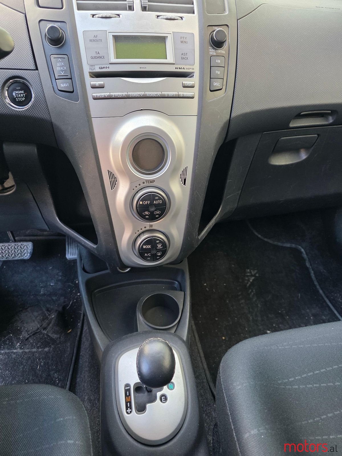 2006' Toyota Yaris photo #5