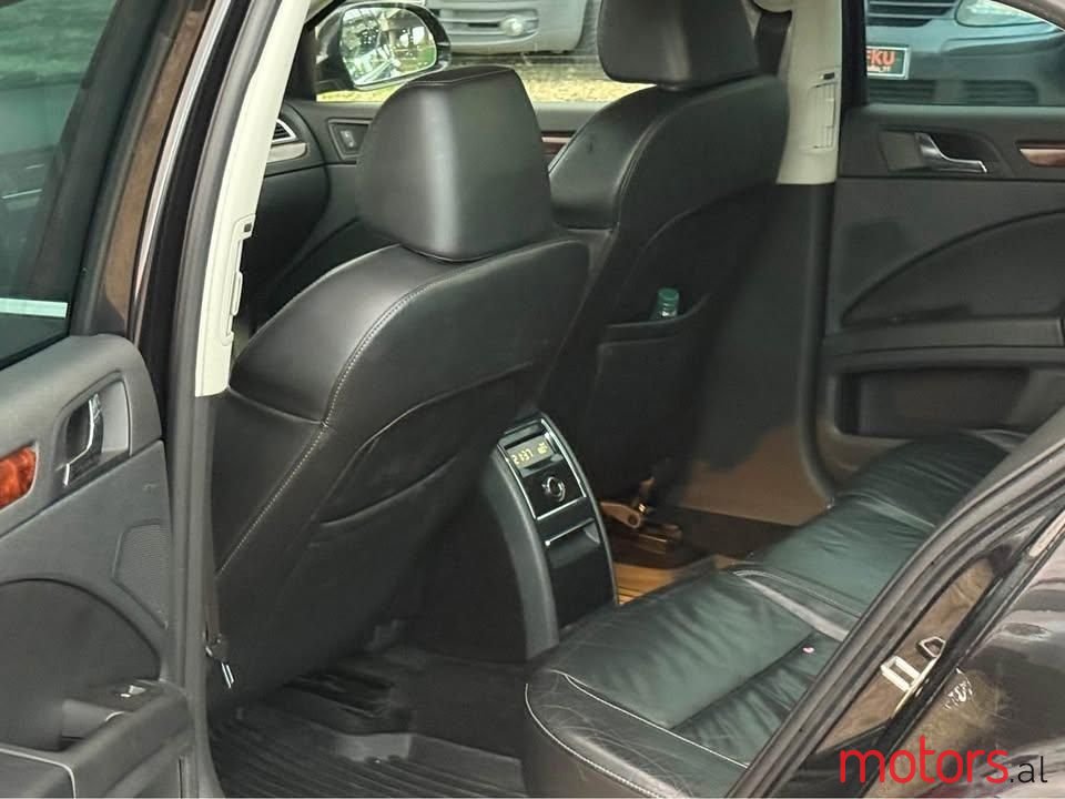 2007' Skoda Superb photo #6