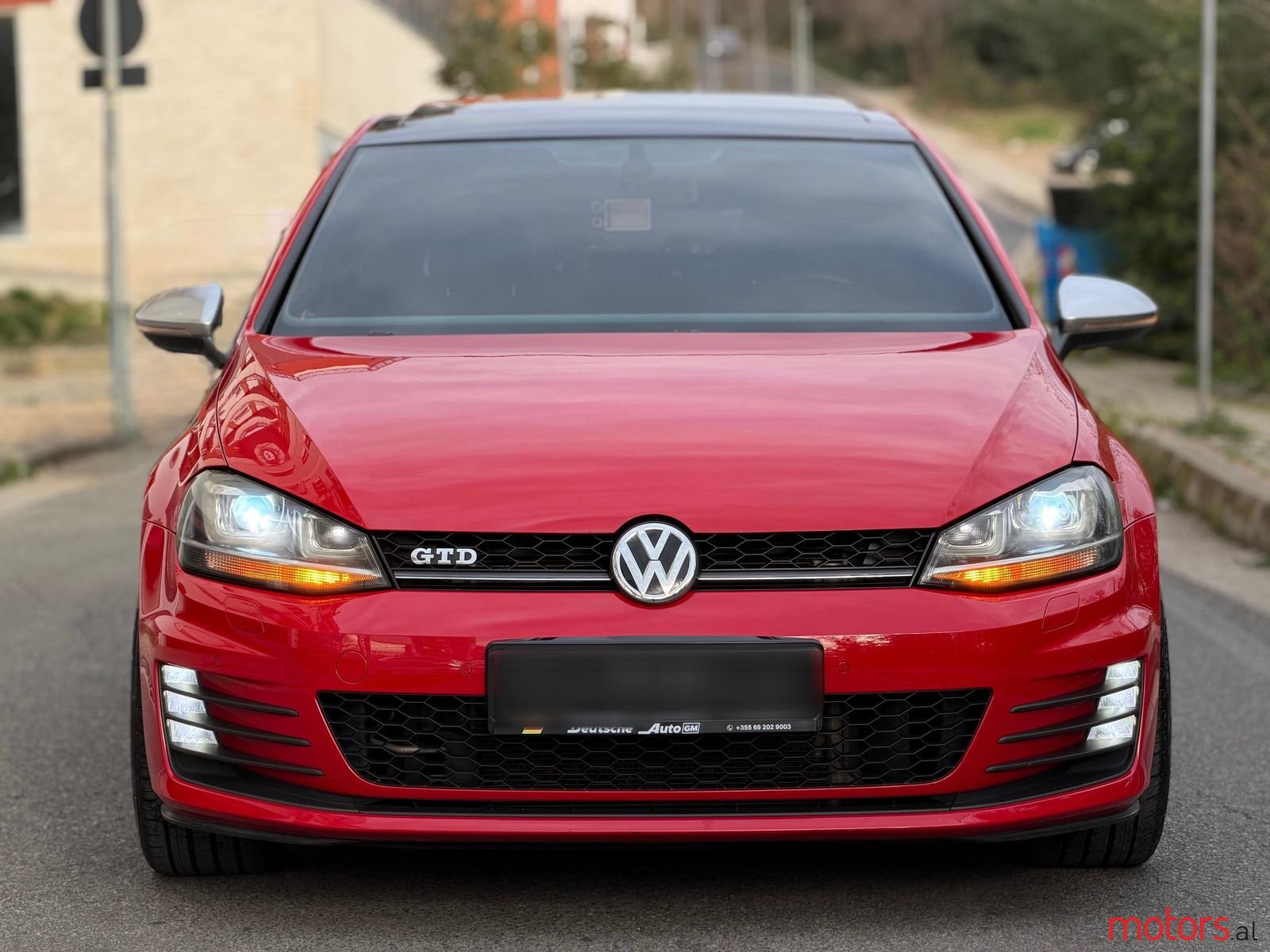 2015' Volkswagen Golf photo #6