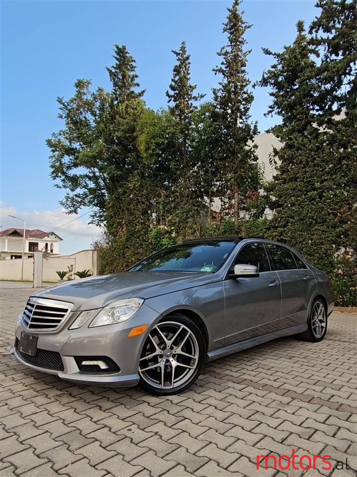2012' Mercedes-Benz E 350 photo #2