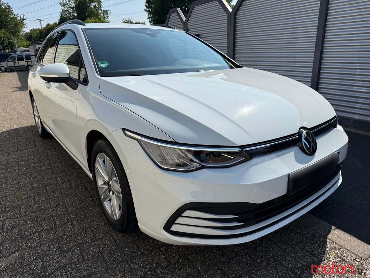 2024' Volkswagen Golf photo #2