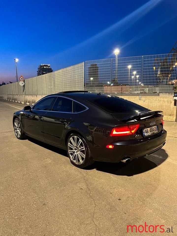 2012' Audi A7 photo #2