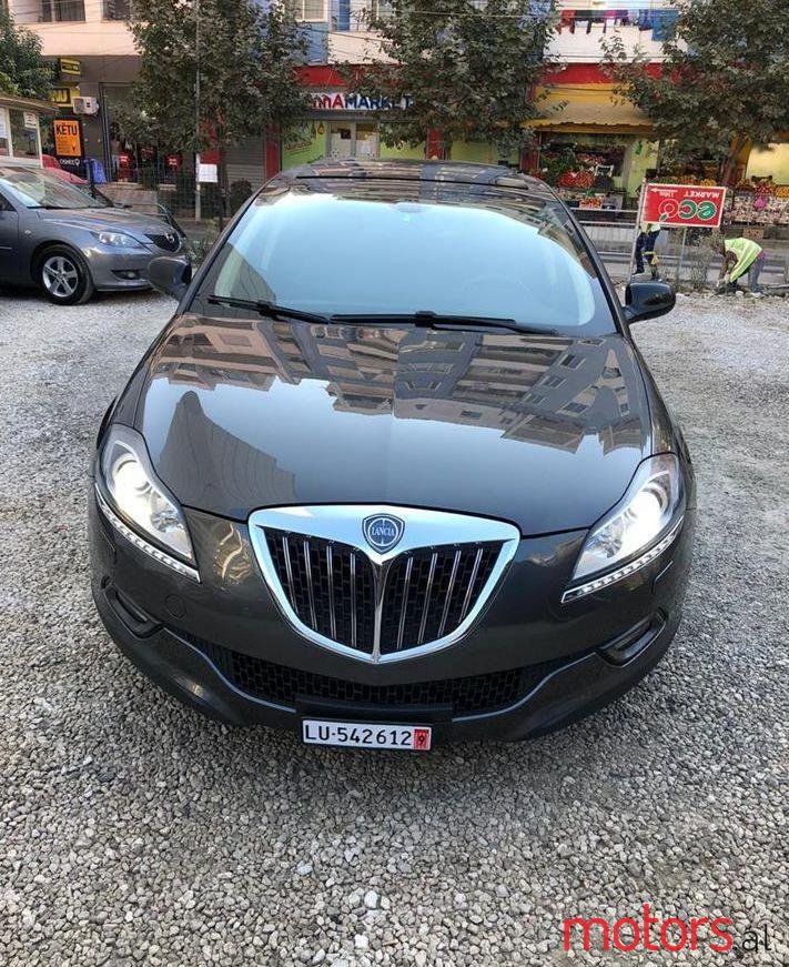 2009' Lancia Delta photo #2