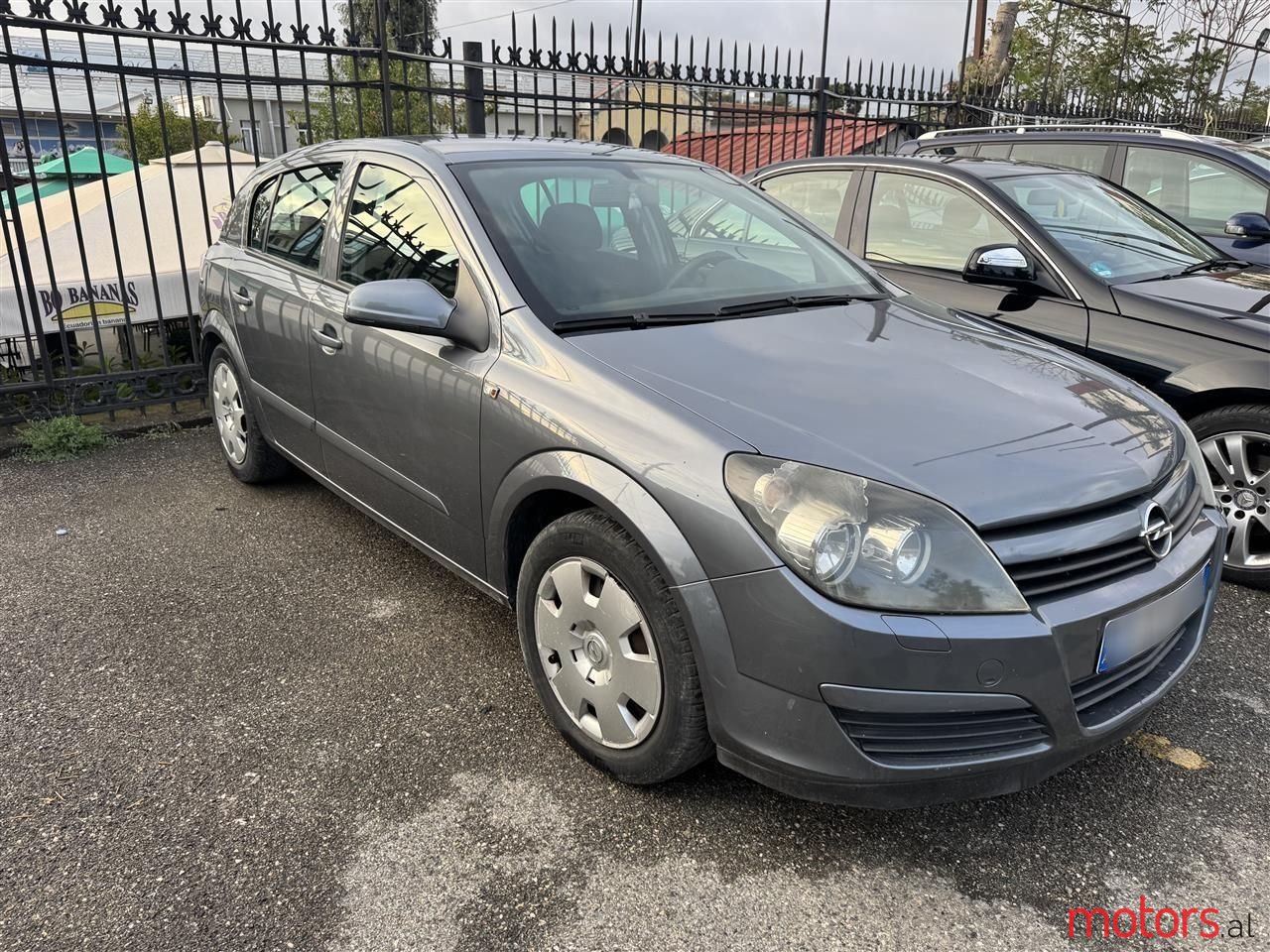 2005' Opel Astra photo #1