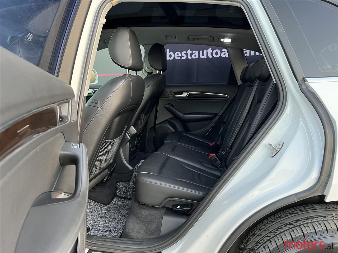 2013' Audi Q5 photo #2