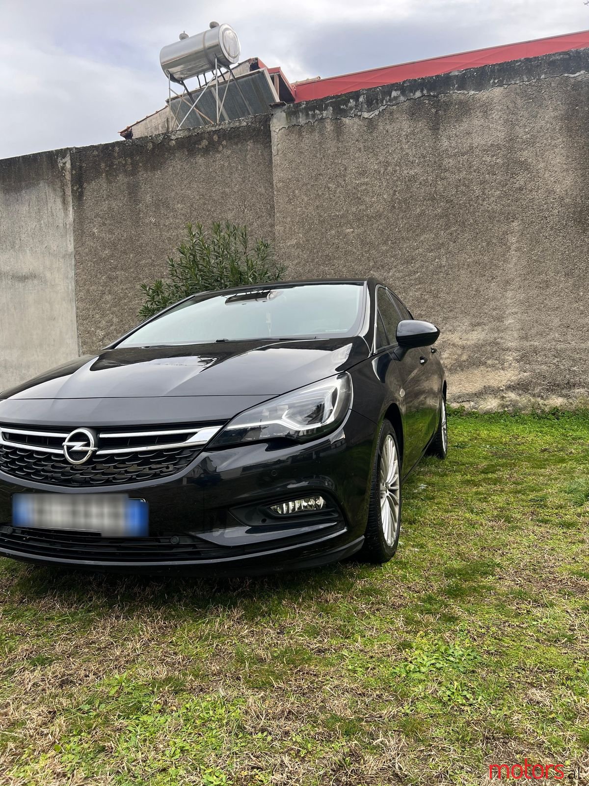 2017' Opel Astra photo #2