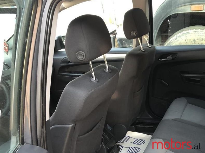 2007' Opel Zafira photo #6