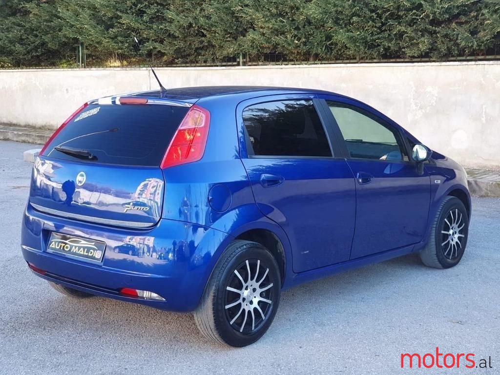 2008' Fiat Grande Punto photo #4