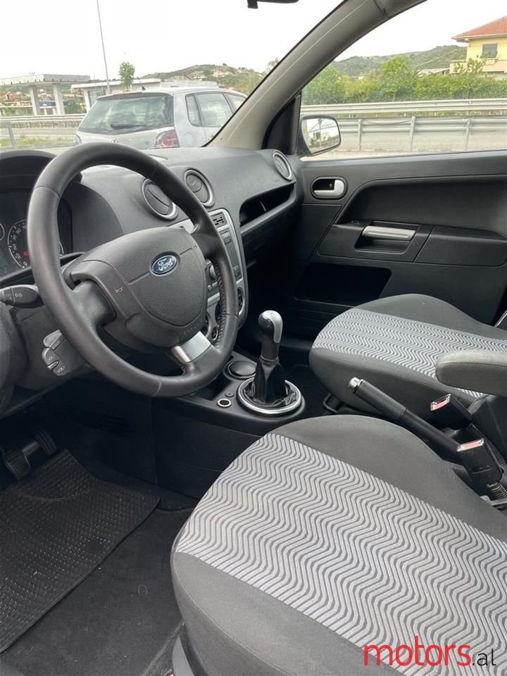 2007' Ford Fusion photo #6