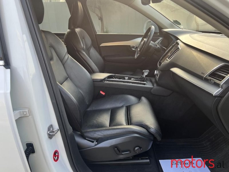 2017' Volvo Xc 90 photo #2