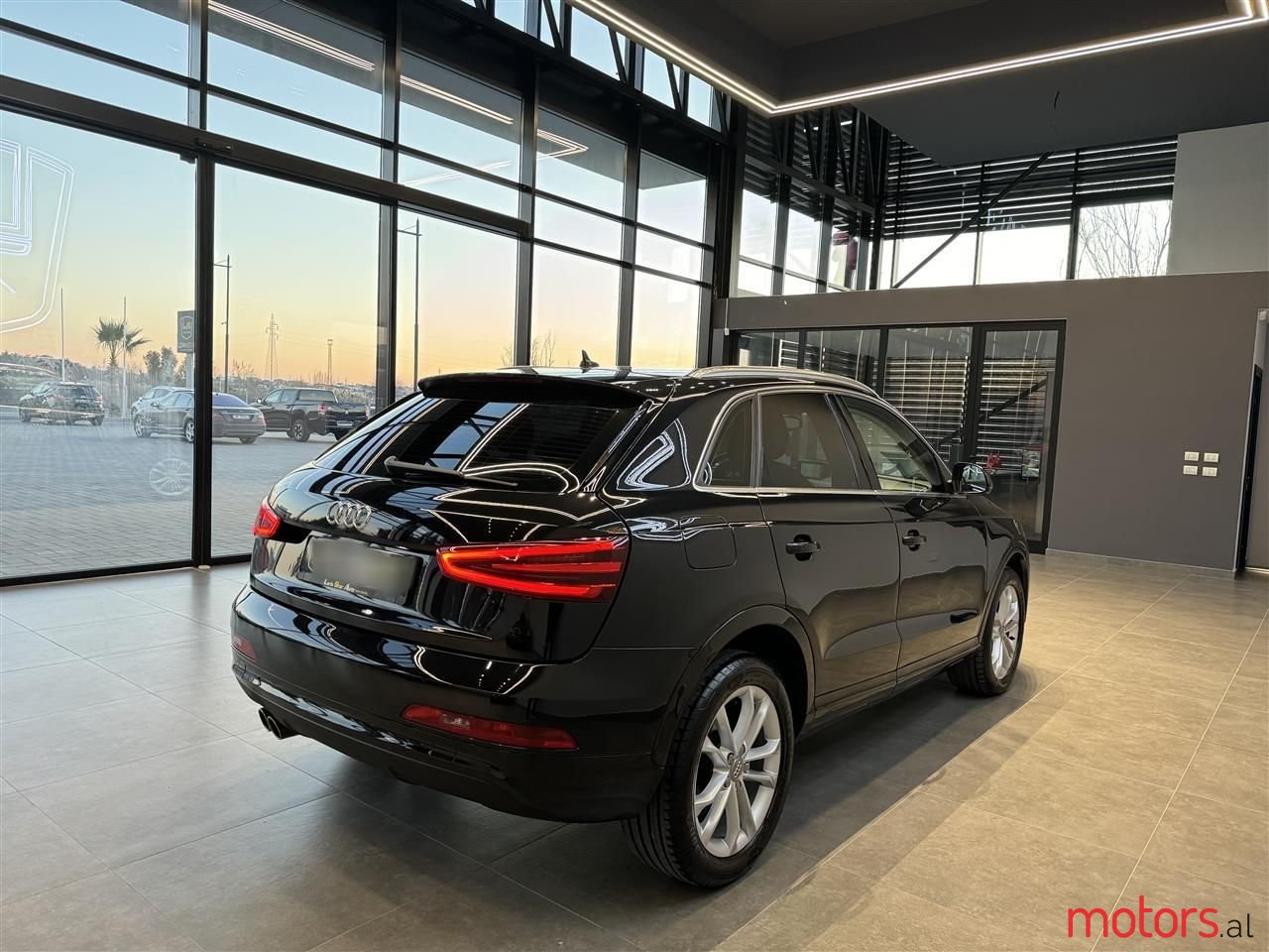 2013' Audi Q3 photo #6