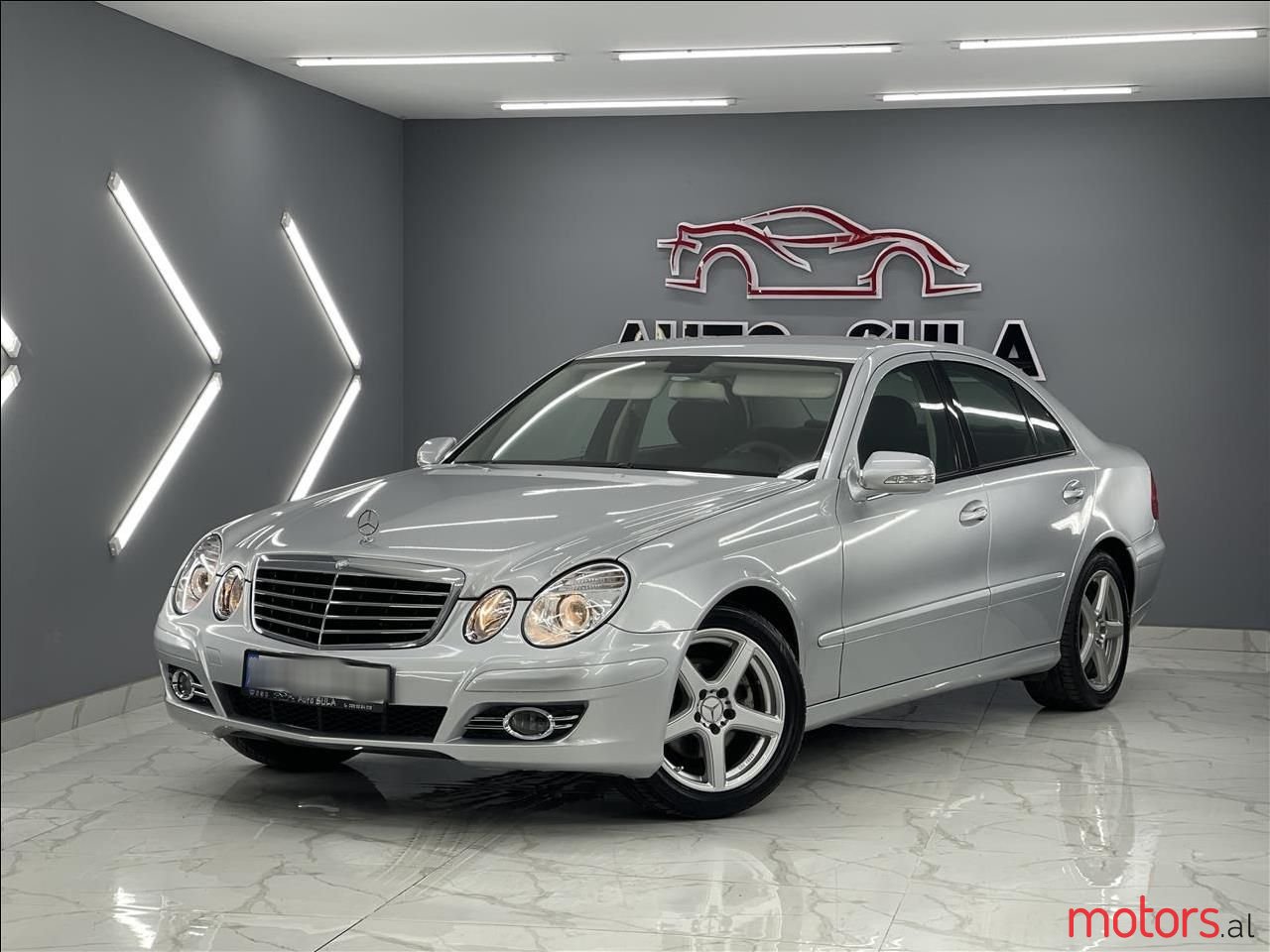 2007' Mercedes-Benz E 220 photo #1