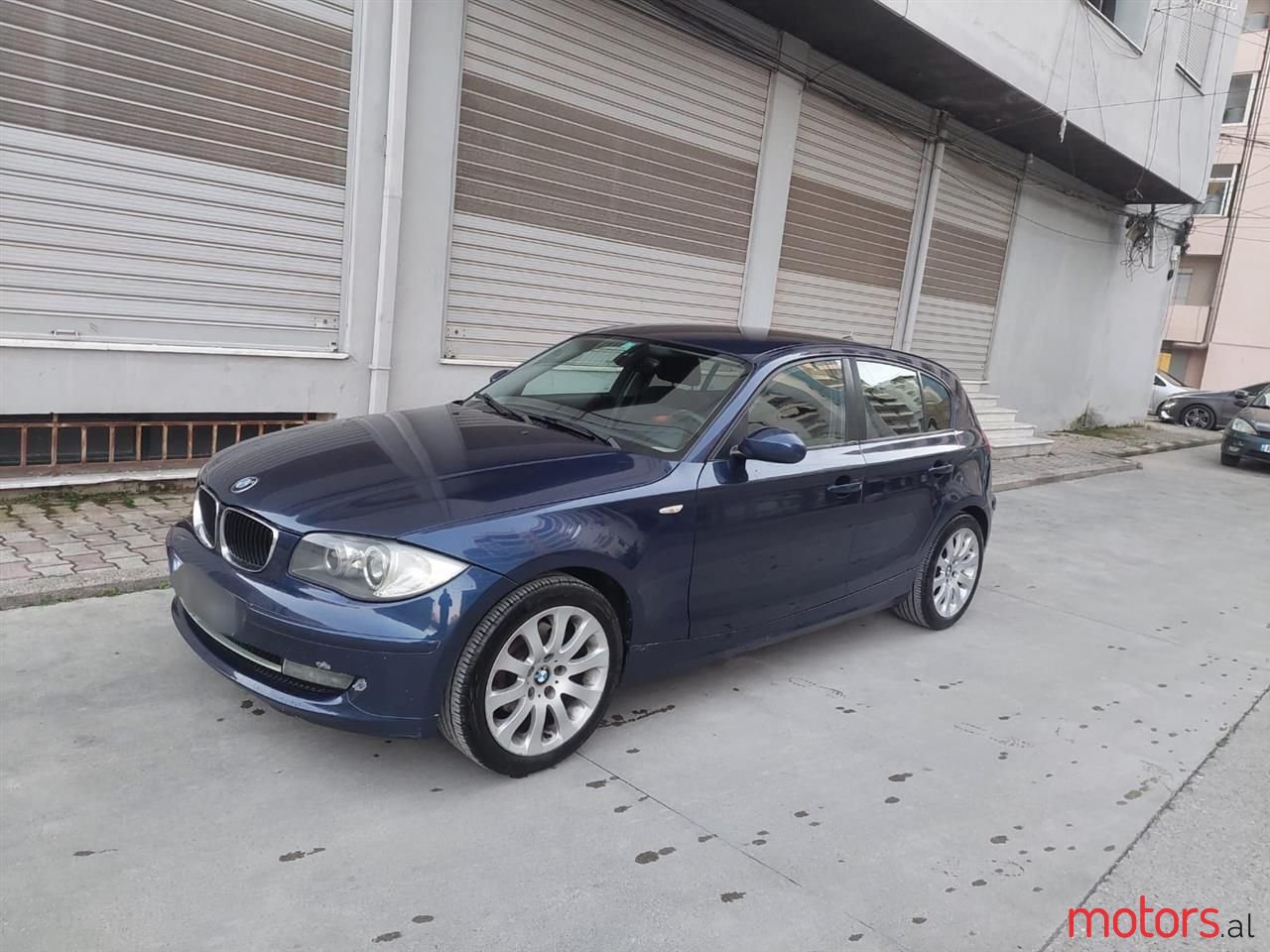 2008' BMW 120 photo #2