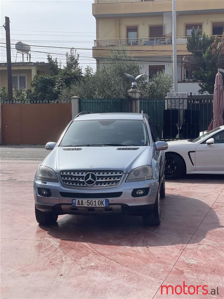 2007' Mercedes-Benz ML 320 photo #2