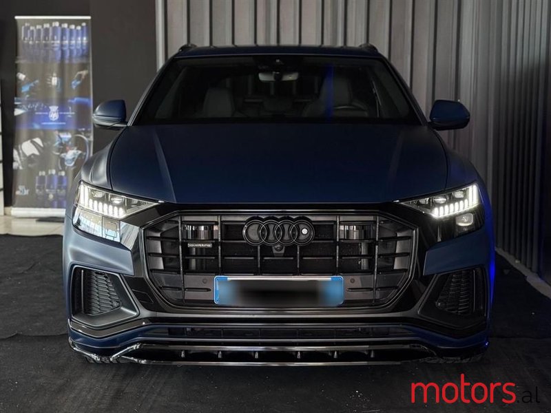 2019' Audi Q8 photo #1