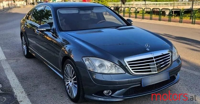 2009' Mercedes-Benz S 550 photo #2