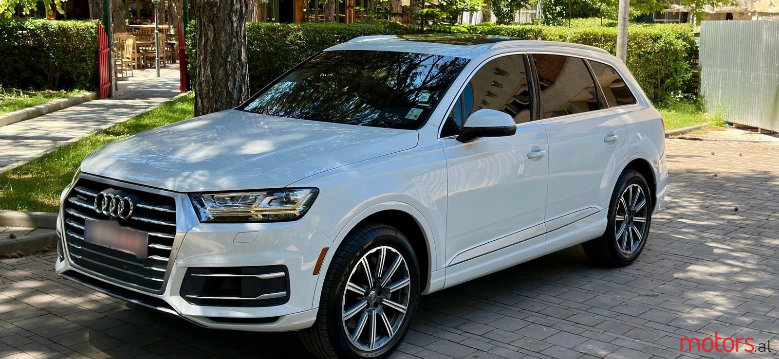 2017' Audi Q7 photo #6