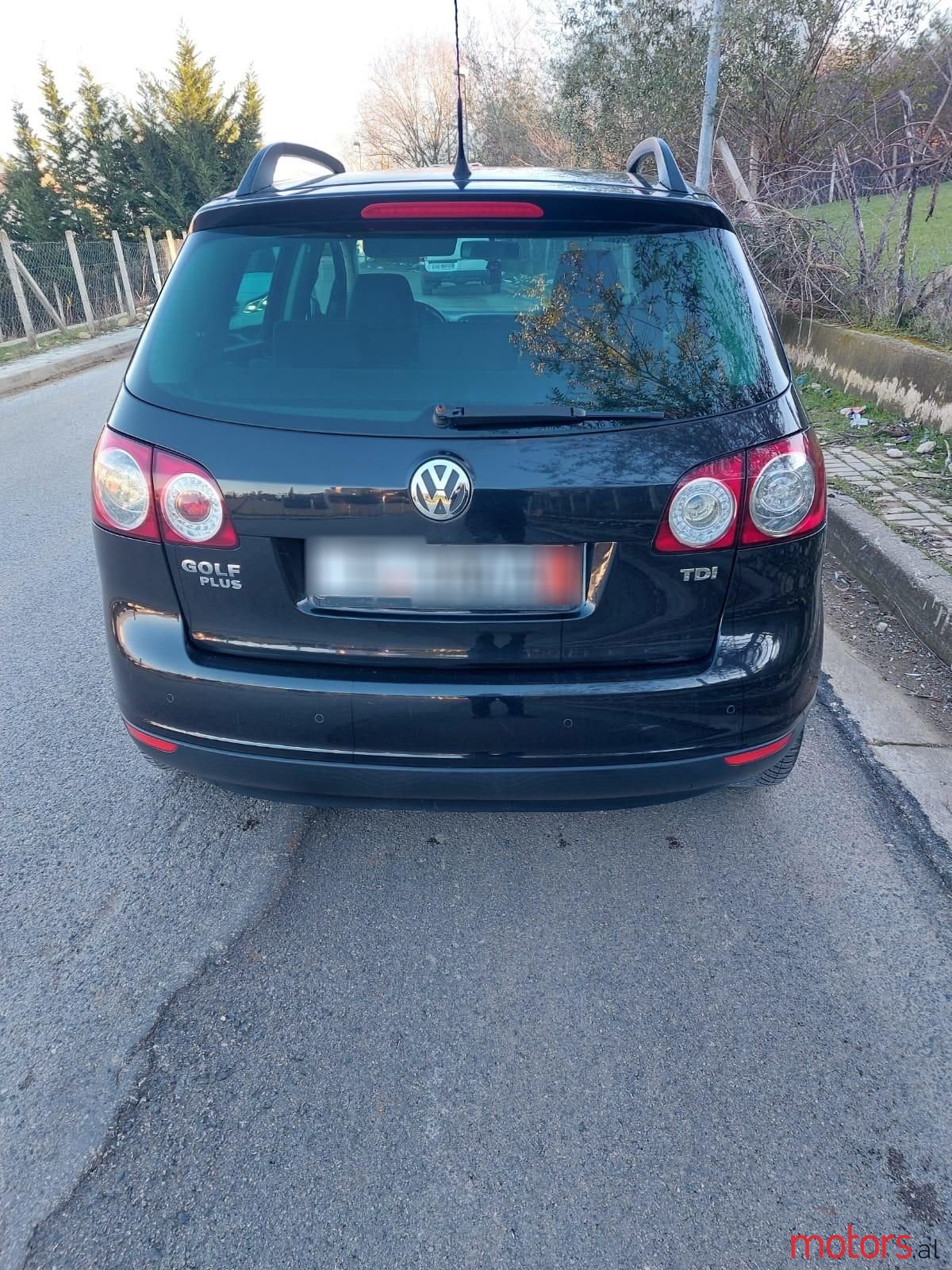 2008' Volkswagen Golf Plus photo #4