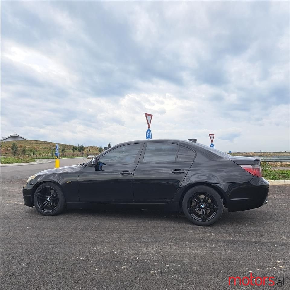 2005' BMW 530 photo #6