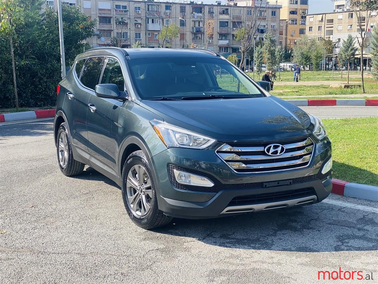 2013' Hyundai Santa Fe photo #1