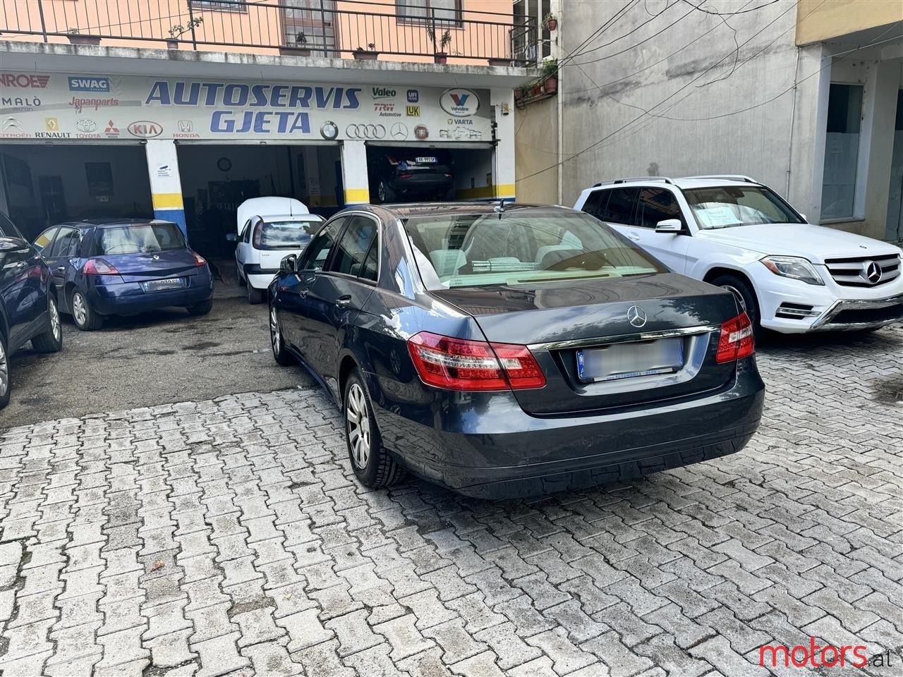 2009' Mercedes-Benz 200 photo #6