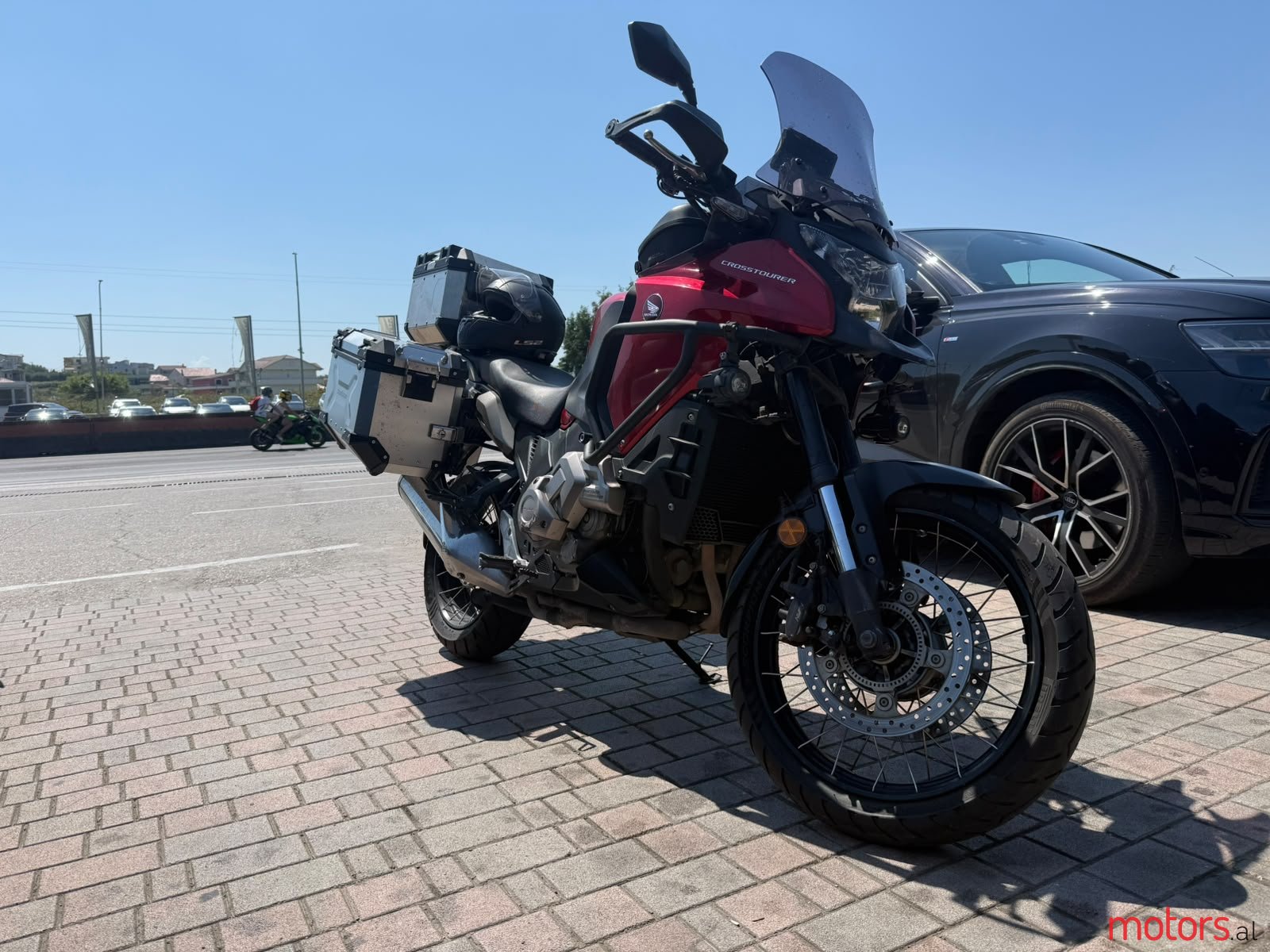 2019' Honda VFR 1200 Crosstourer photo #1